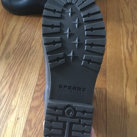 NIOB Sperry Boots - Picture 5 of 5